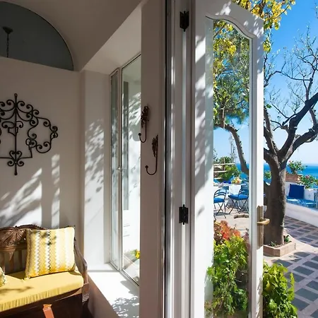Casa Pimpinella Mediterranean Apartment Positano